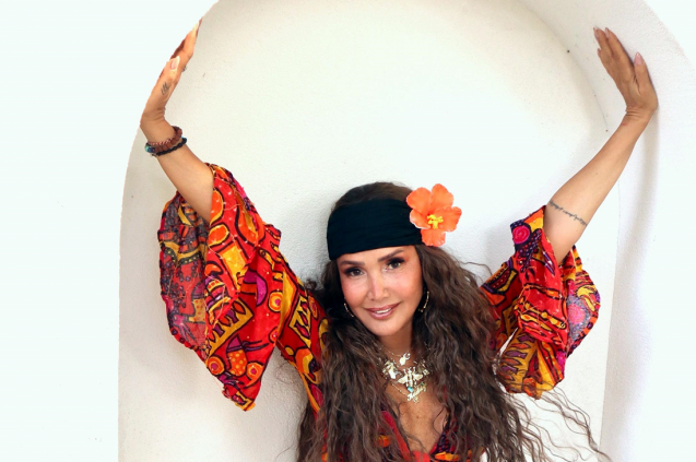 Yonca Evcimik'ten Yeni Single!