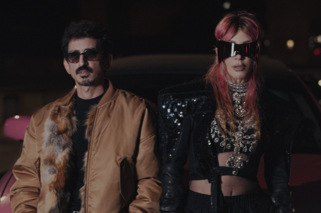 Hande Yener ve Ozan Bayraşa'dan Ortak Proje!