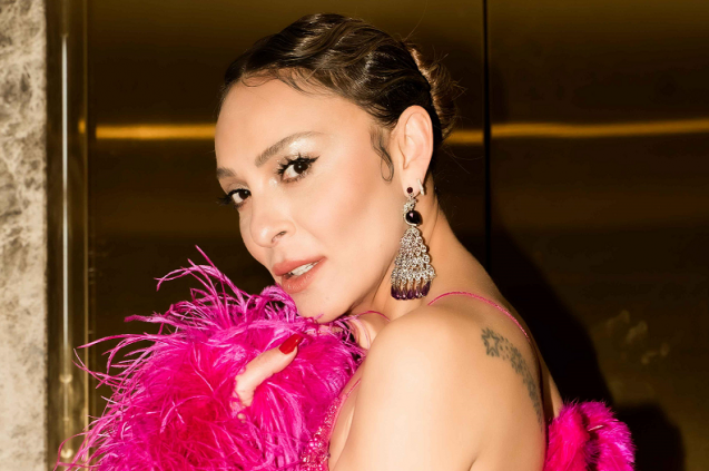 Ziynet Sali'den “Kıbrıs Güzeli”