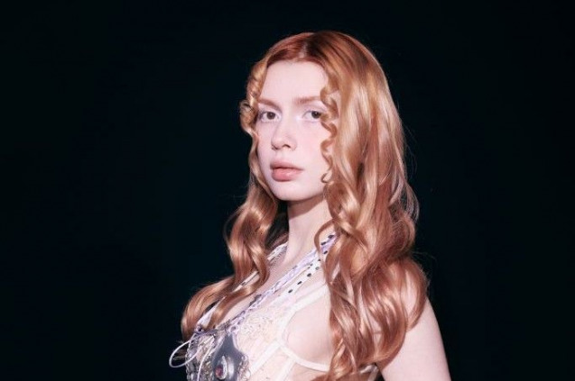 ALEYNA TİLKİ - OYUNCAK GİBİ