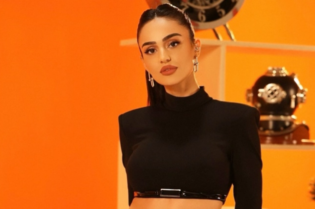 ELİF BUSE DOĞAN’DAN “KOLAY DEĞİL”E  AKUSTİK YORUM!