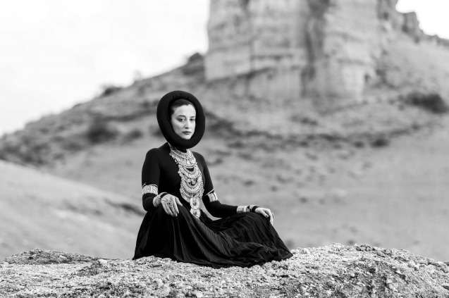 MELİKE ŞAHİN'DEN YENİ KLİP!