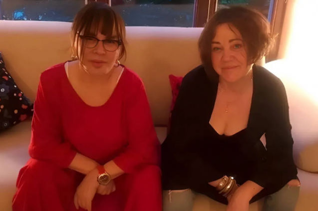 SEZEN AKSU VE NAZAN ÖNCEL'DEN DÜET SÜRPRİZİ!