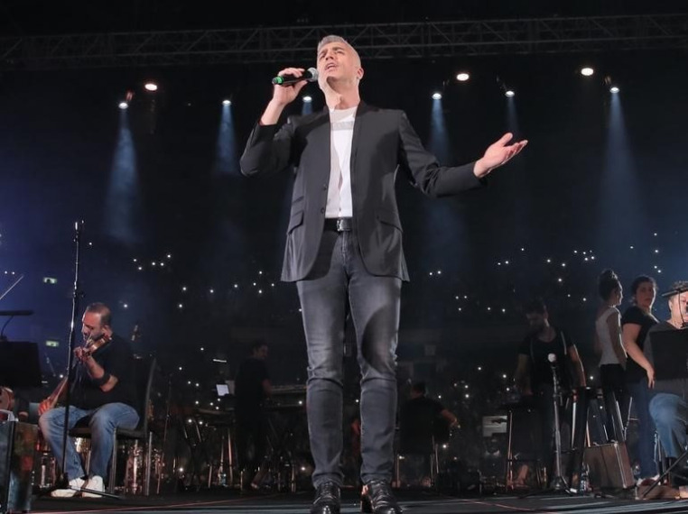 Özcan Deniz Kıbrıs'ta Konser Verdi Özcan Deniz Kıbrıs'ta Konser Verdi