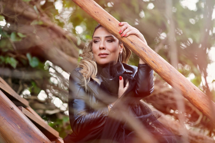 Işın Karaca'dan Yeni Single Işın Karaca'dan Yeni Single