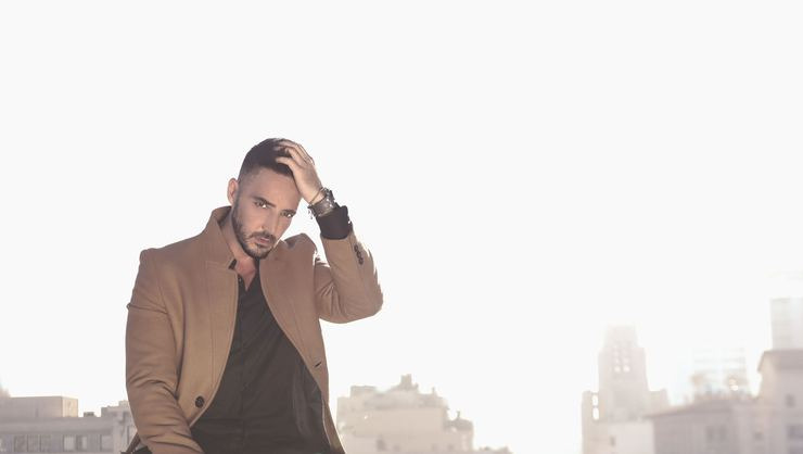 Gökhan Özen'den Yeni Albüm Gökhan Özen'den Yeni Albüm