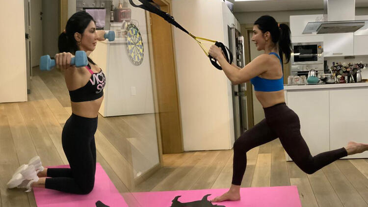 Hande Yener Evini Spor Salonuna Çevirdi Hande Yener Evini Spor Salonuna Çevirdi