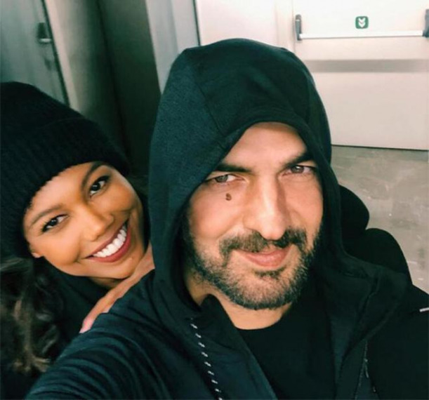 Soner Sarıkabadayı Aşka Geldi