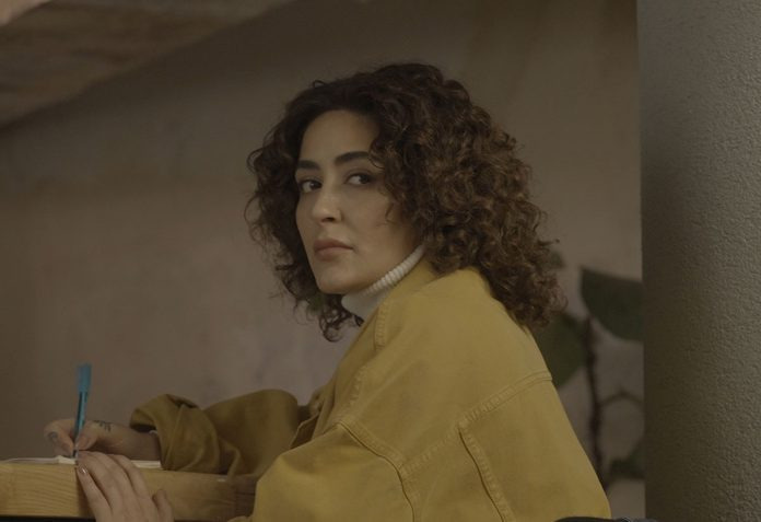 Melek Mosso'dan Yeni Şarkı 