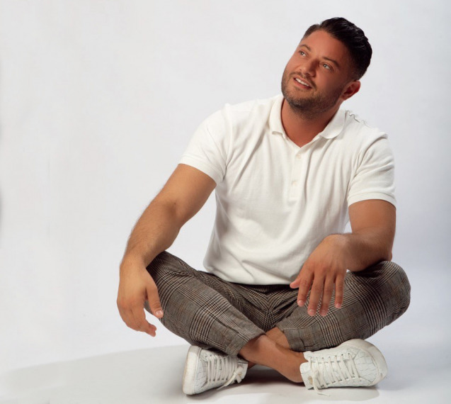 Cenk Türk'den ''Aldırma Deli Gönlüm''