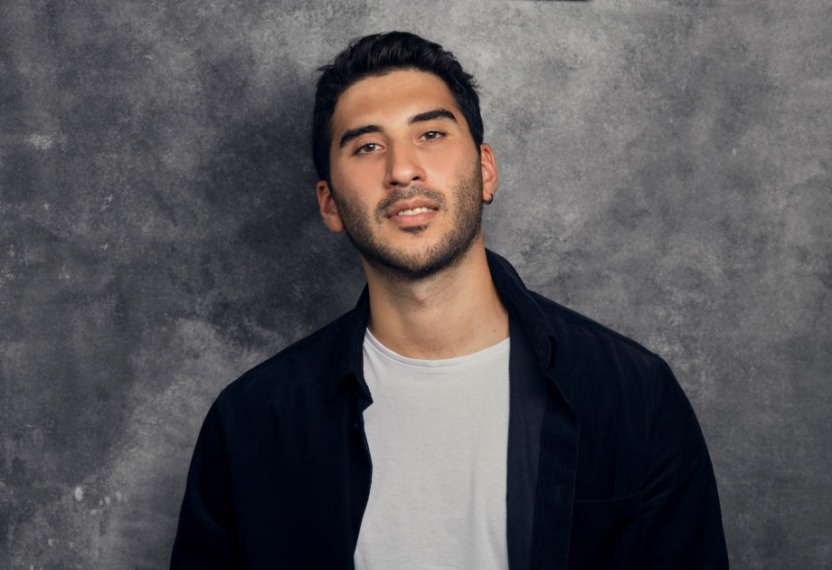 Emre Uludoğan'dan İlk Single