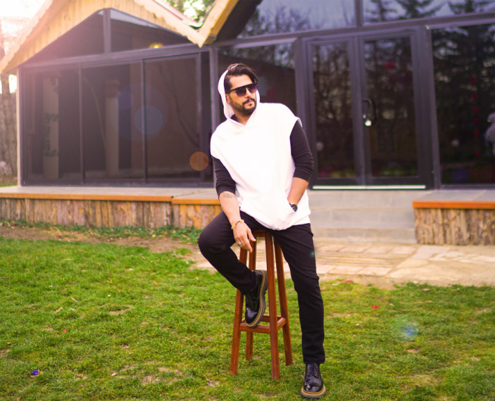 Mehmet Akif Tuna’dan Yeni Single!