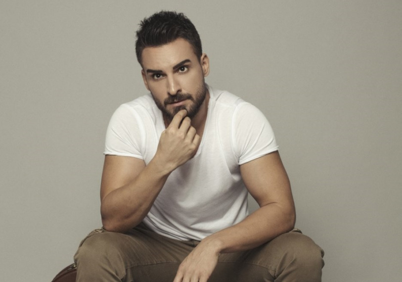 Faruk Emre;  Başarılı Kariyerine Yeni Bir Fast Food Restoranı Ekledi!