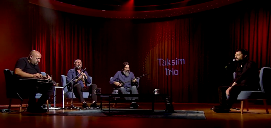Mehmet Erdem ve Taksim Trio'dan ‘’Değmen Benim Gamlı Yaslı Gönlüme’’ Düeti