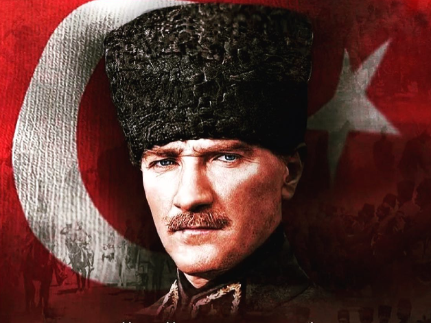 Sanatçılardan 30 Ağustos Zafer Bayramı Paylaşımları!