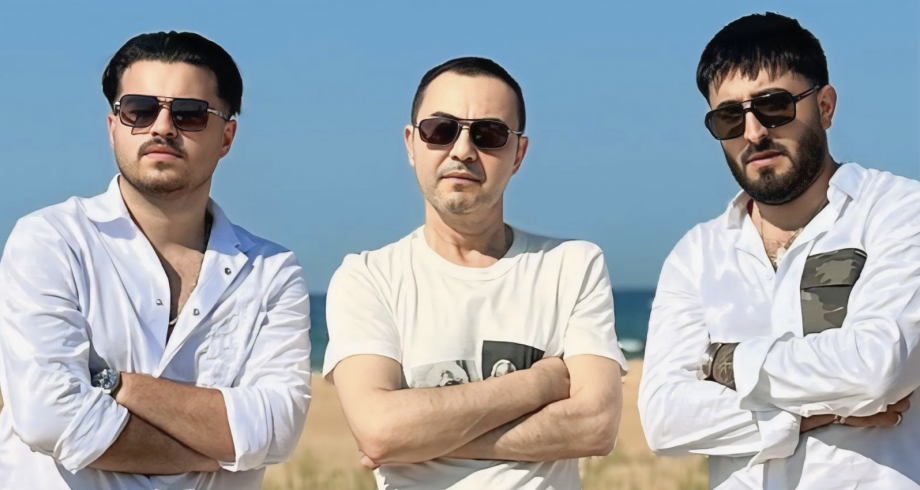 Tefo & Sefo ve Serdar Ortaç'tan Yaza Yeni 