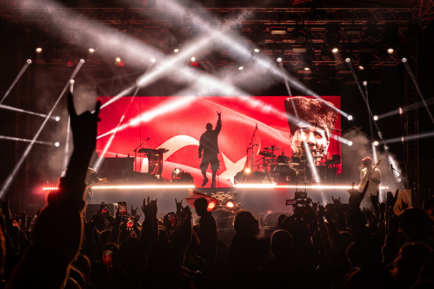 maNga’dan Bolu’da Tarihi Cumhuriyet Konseri!