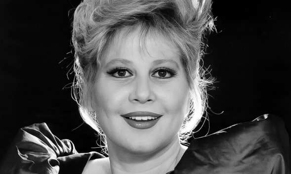 Muazzez Abacı'ya Duygu Dolu Veda...