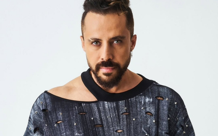 Bahadır Tatlıöz'den Yeni Yıla Yeni Albüm!