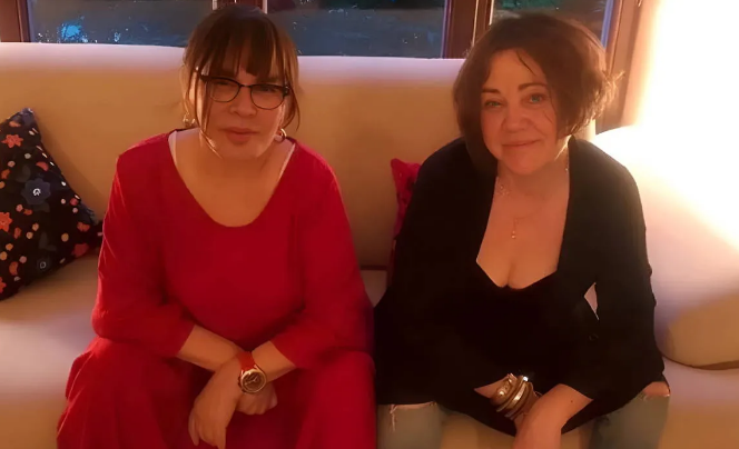 SEZEN AKSU VE NAZAN ÖNCEL'DEN DÜET SÜRPRİZİ!