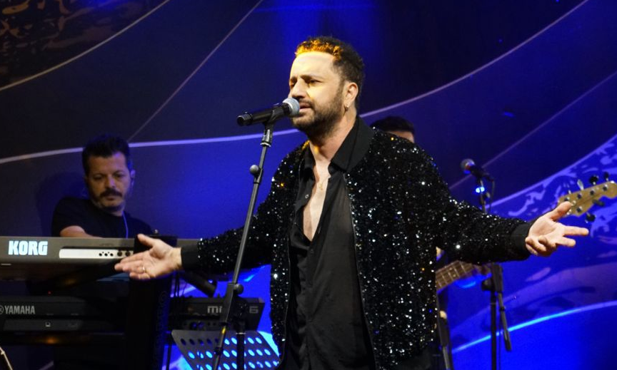 BORA DURAN’DAN “DESTİNA” YA ÖZEL KONSER